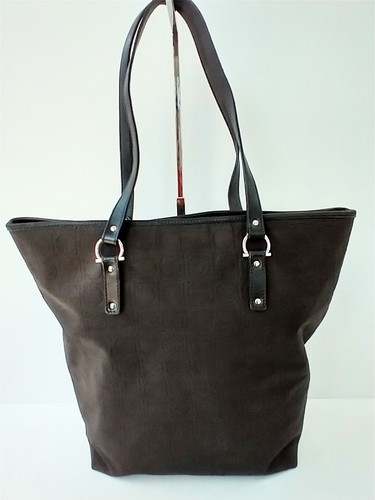 Salvatore ferragamo tote - salvatore,