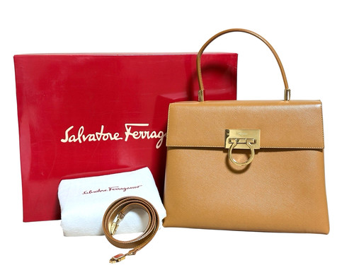 Salvatore ferragamo gancini - salvatore,