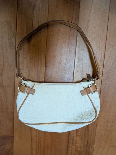 Salvatore ferragamo gancini - salvatore,