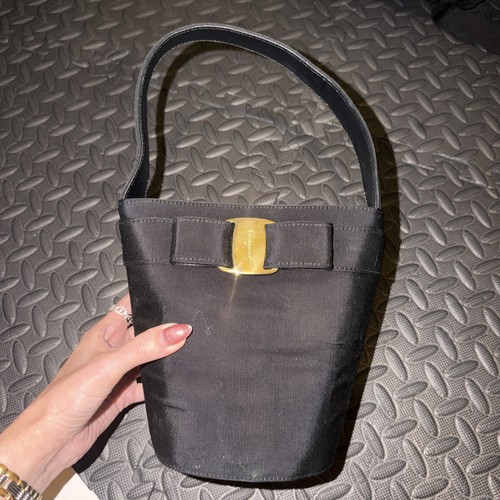 Salvatore ferragamo canvas - salvatore,