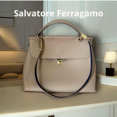 Excellent condition salvatore - excellent,