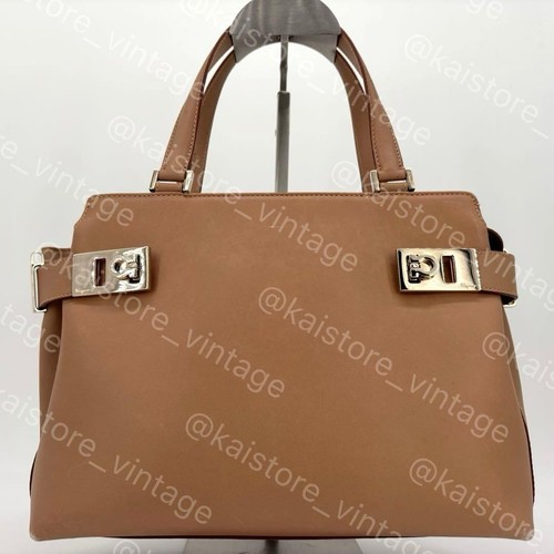 Salvatore ferragamo gancini - ferragamo,
