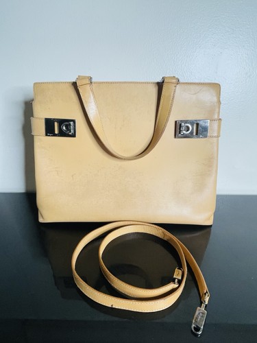 Salvatore ferragamo gancini - ferragamo,