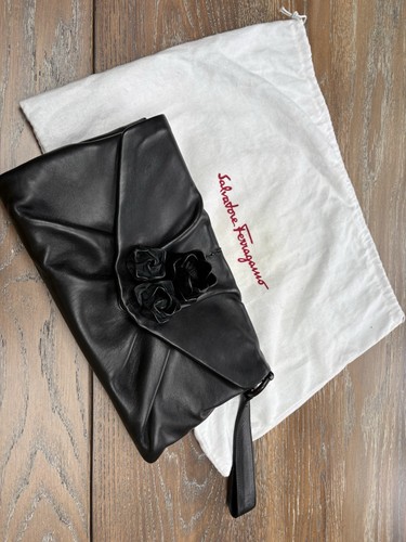 Ferragamo black leather - ferragamo,