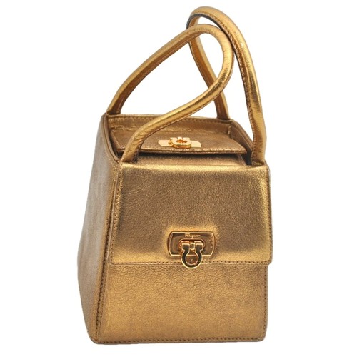 Authentic salvatore ferragamo - authentic,