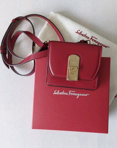 Selvatore ferragamo women - selvatore,