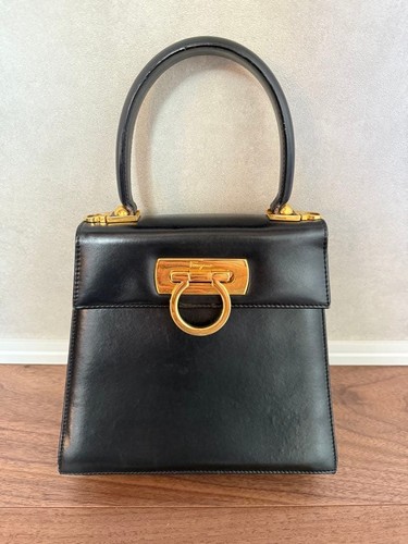 Salvatore ferragamo gancini - salvatore,
