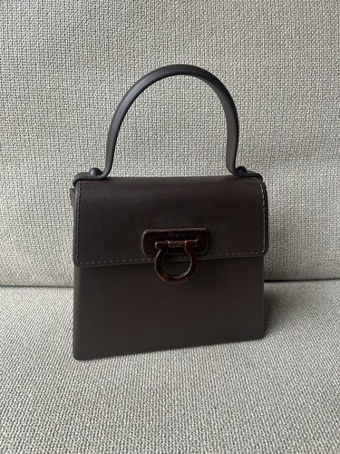 Salvatore ferragamo brown - ferragamo,